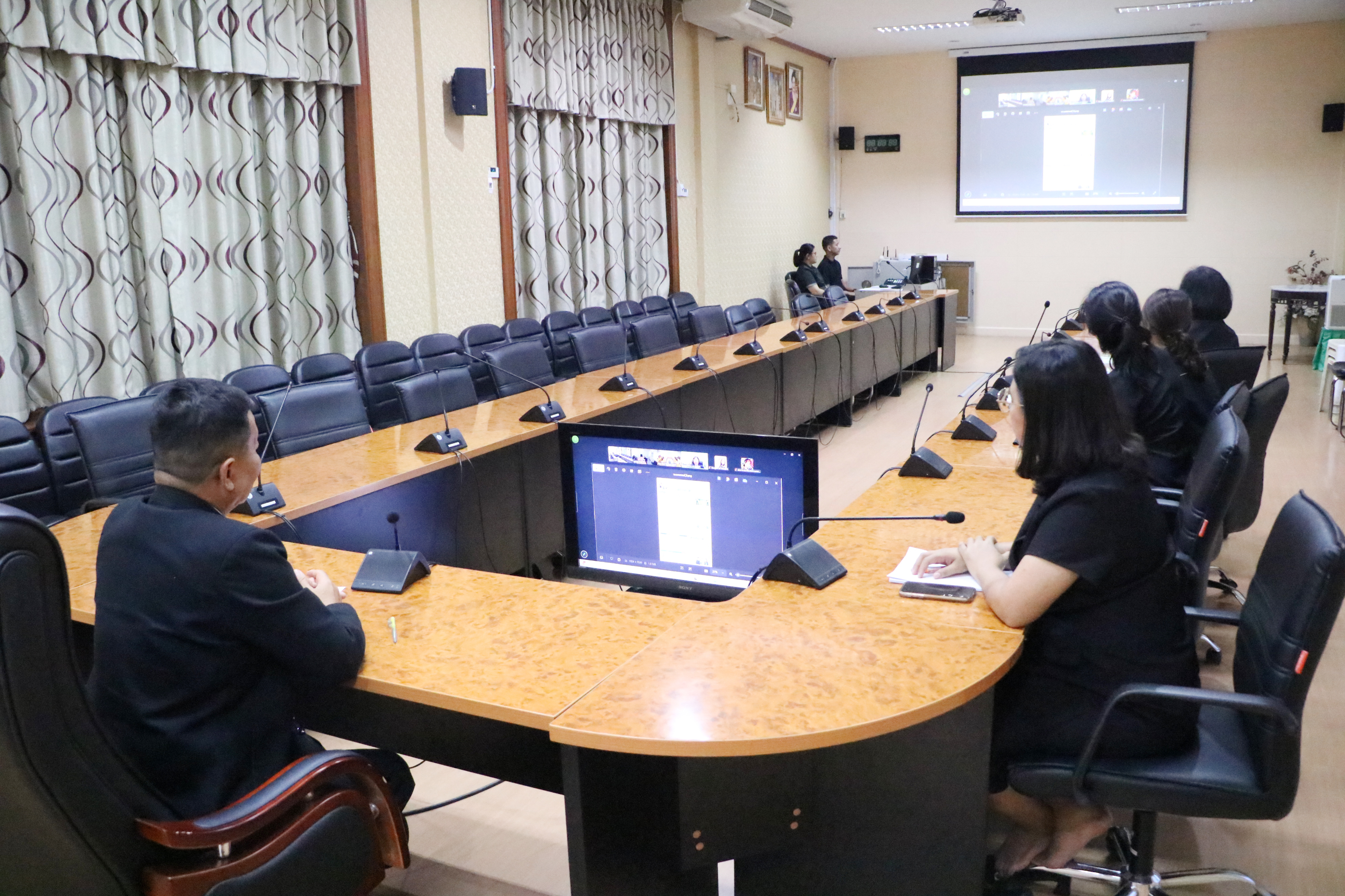 title - ส.ป.ก. ประชุมติดตามการฝึกอาชีพของนักศึกษาภายใต้ความร่วมมือโครงการผลิตและพัฒนากำลังคนคุณภาพสูงเพื่อรองรับอัตราที่ขาดแคลนตามความต้องการของส่วนราชการ (สาขาวิชาเทคนิควิศวกรรมสำรวจ)